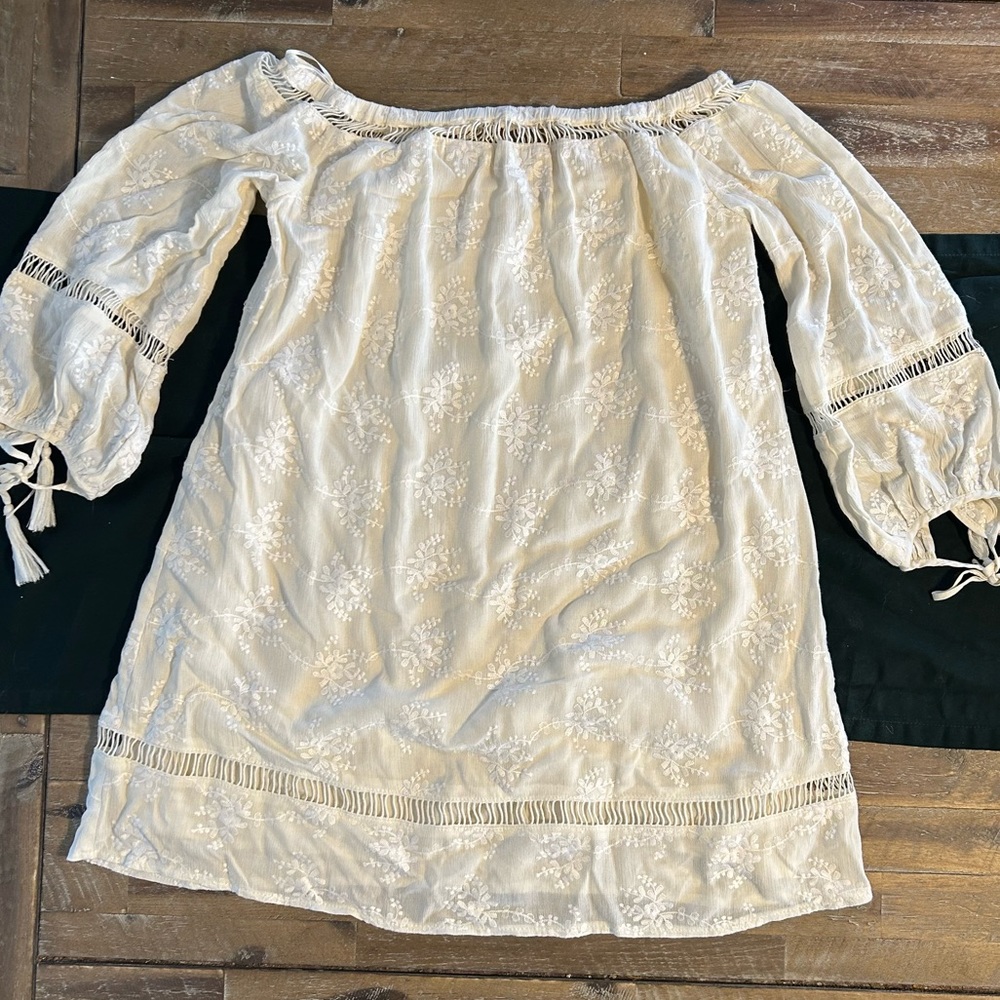 ASTR off the shoulder cream dress